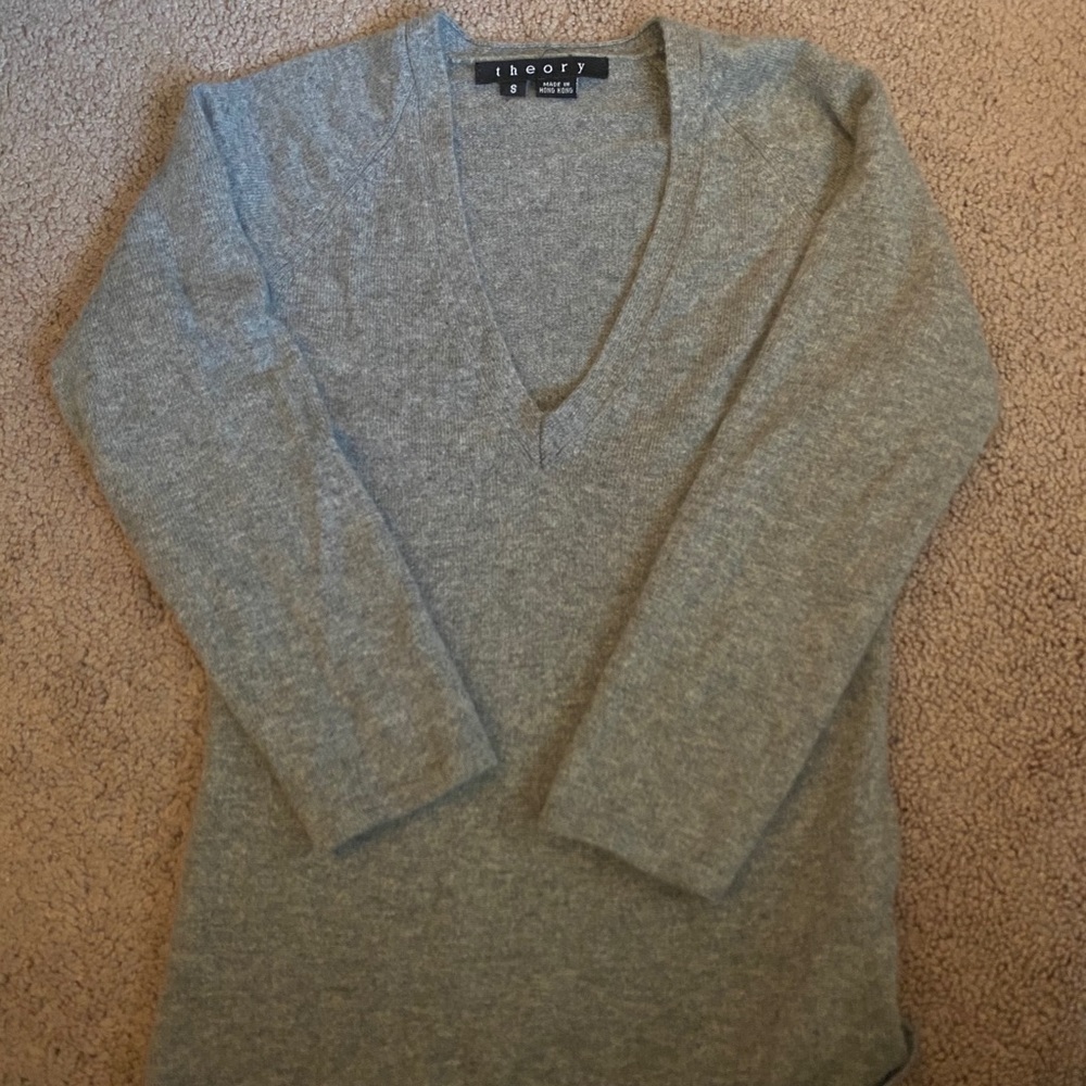 Theory 3/4 sleeve cashmere sweater